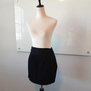 Express Design Studio Tuxedo Mini Skirt - size 4